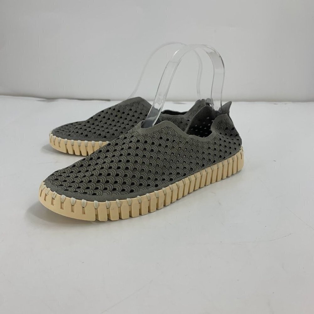 Ilse Jacobsen Women's Tulip‎ 139 Perforated Laser Cut Slip-On Sneakers Size 7.5
